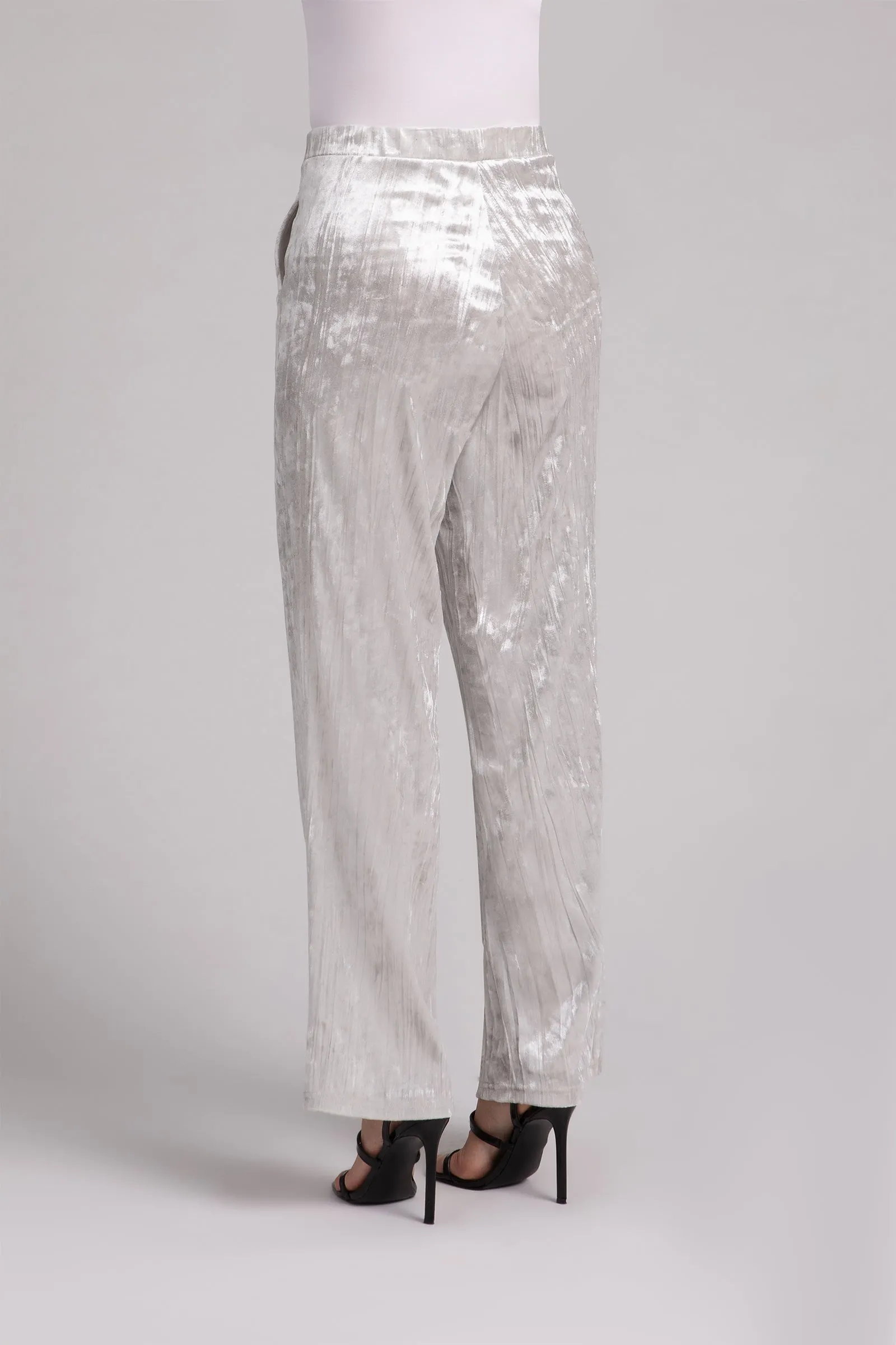 Crinkle Velvet Straight Leg Pant | Cashew