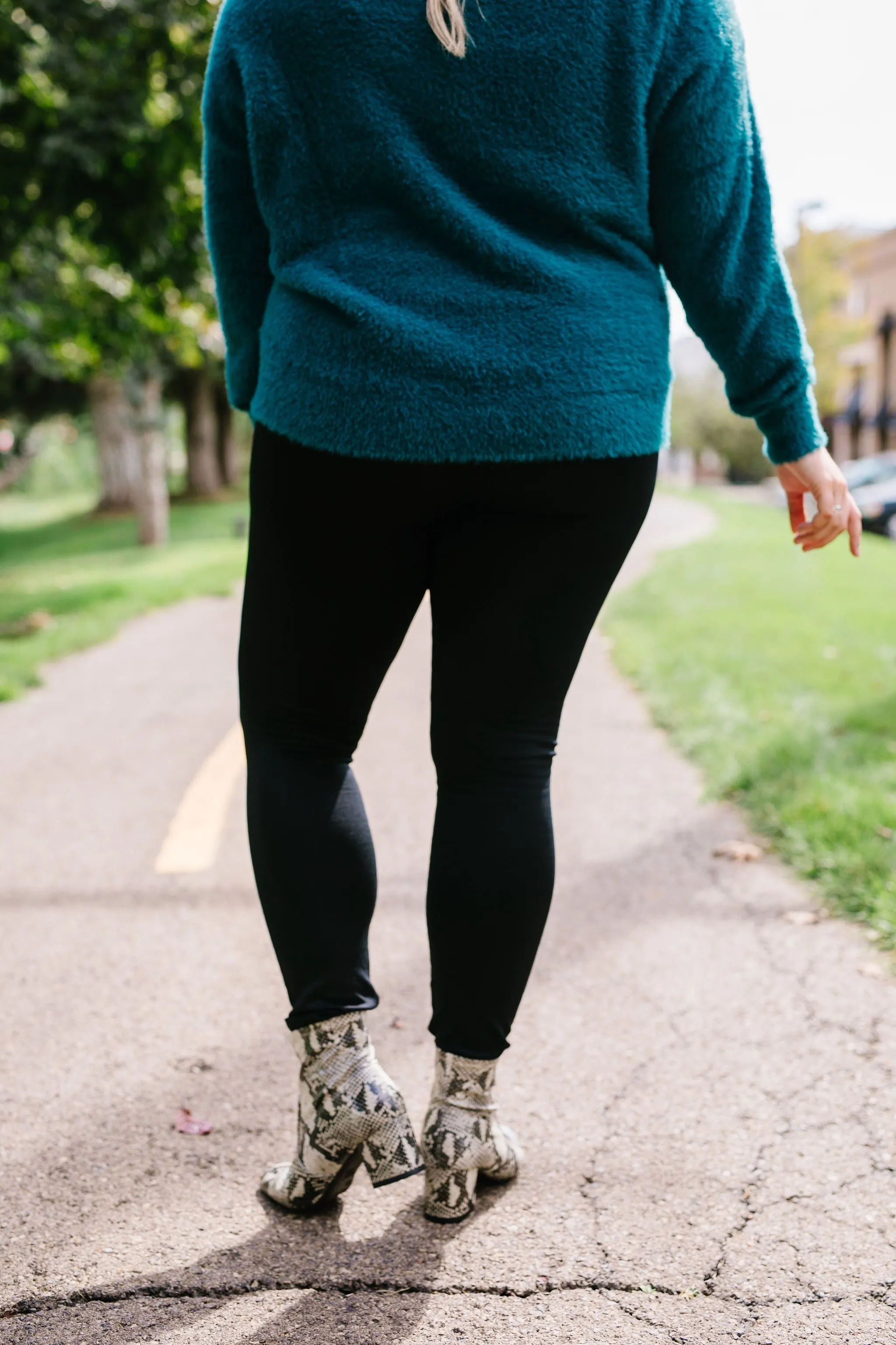 Fleece Lined Leggings In Black