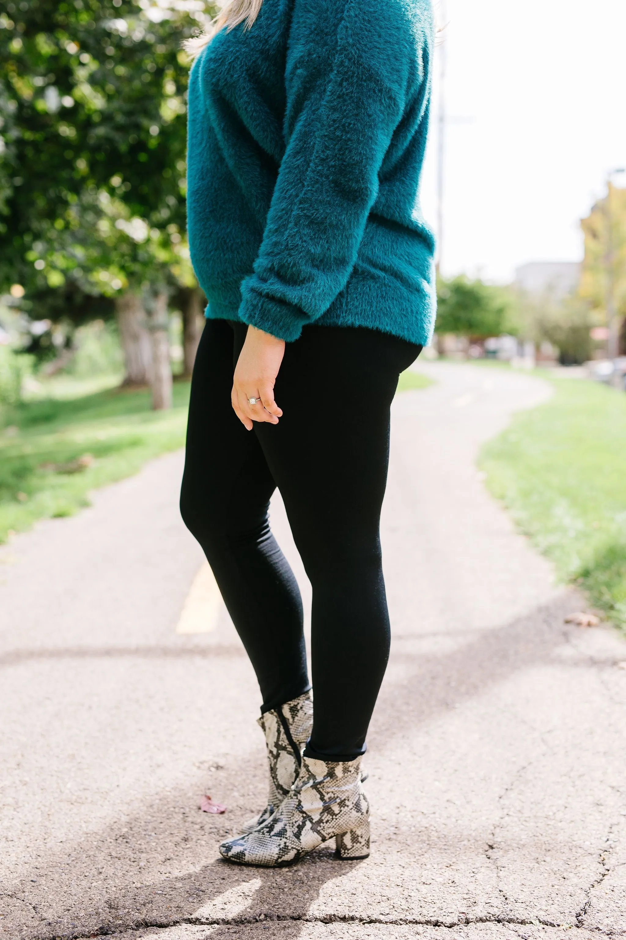 Fleece Lined Leggings In Black