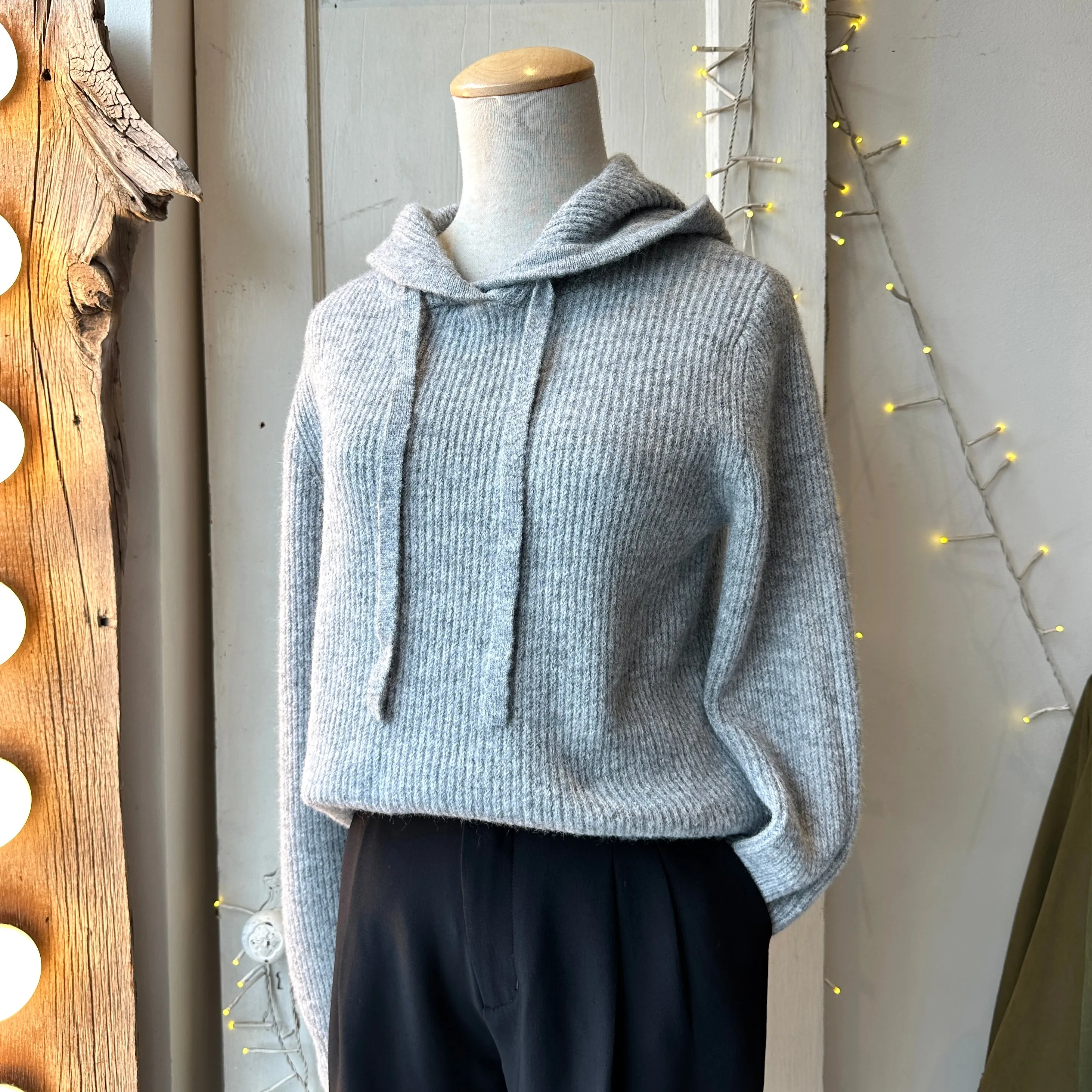 Gentle Fawn // Alanis Pullover Heather Grey