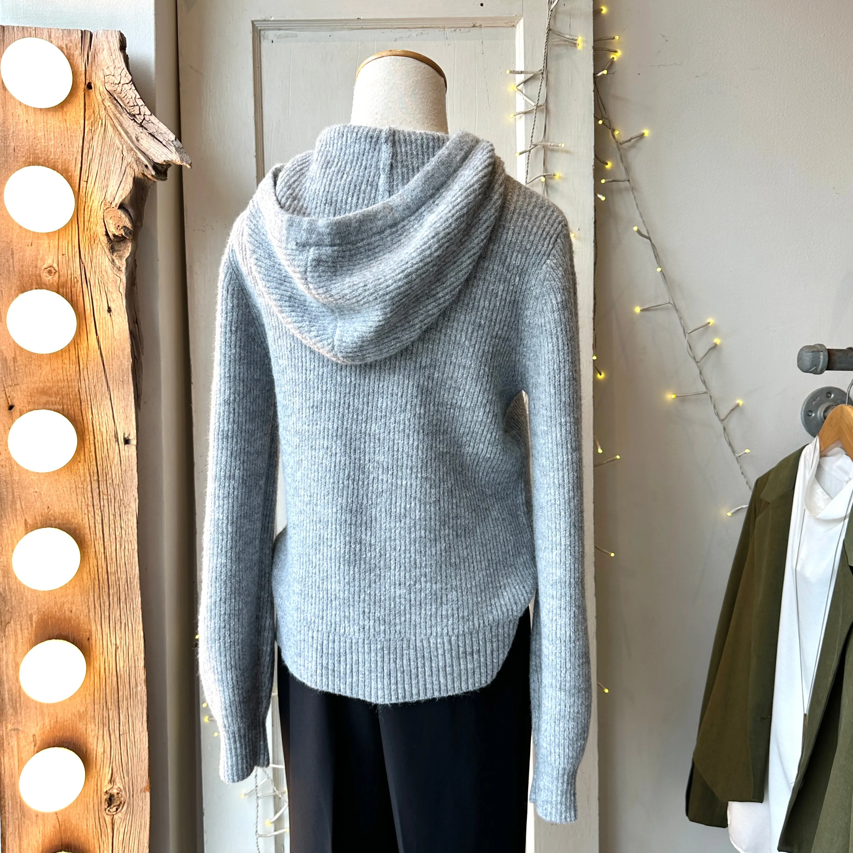 Gentle Fawn // Alanis Pullover Heather Grey