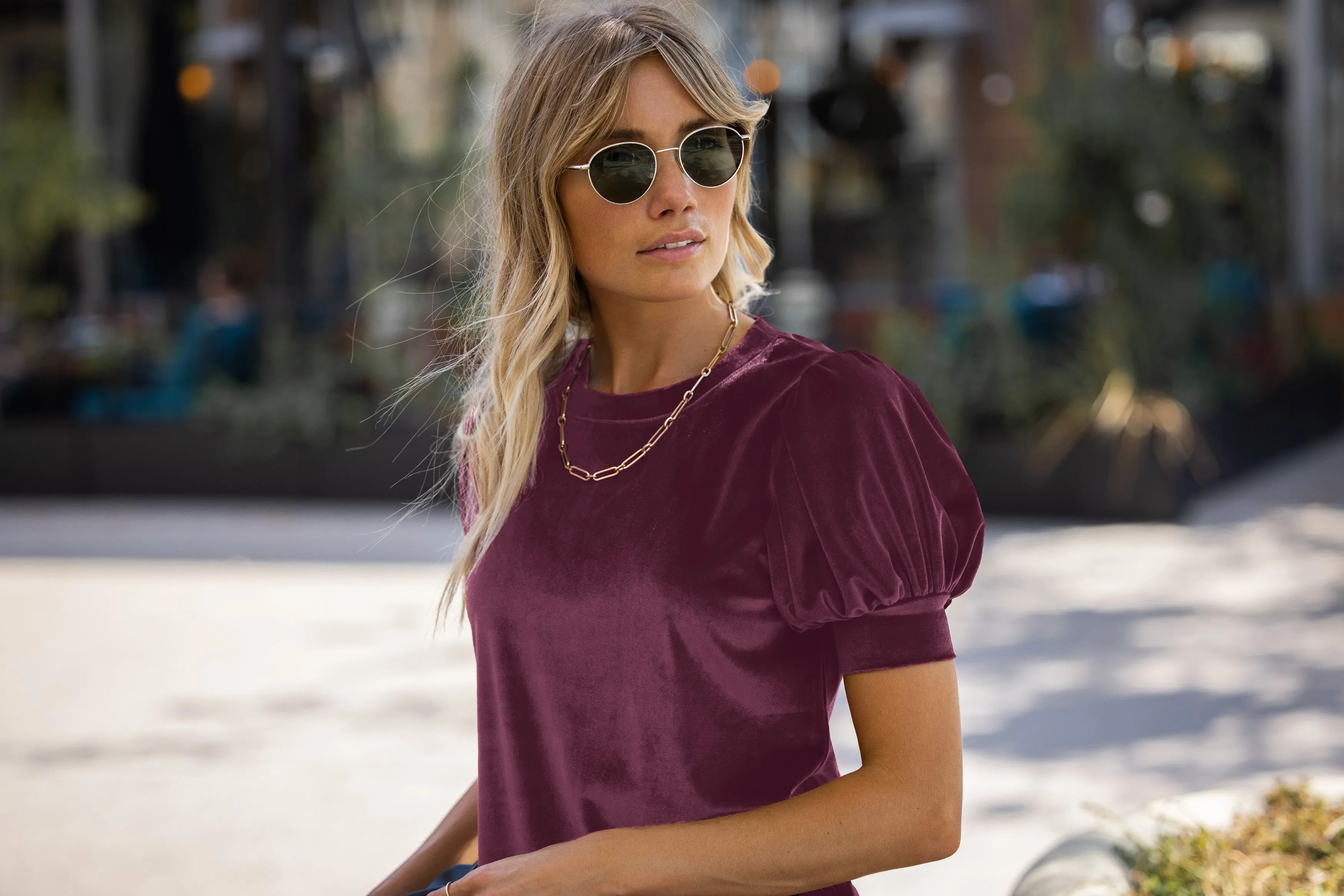 Queen Velvet Puff Sleeve Top